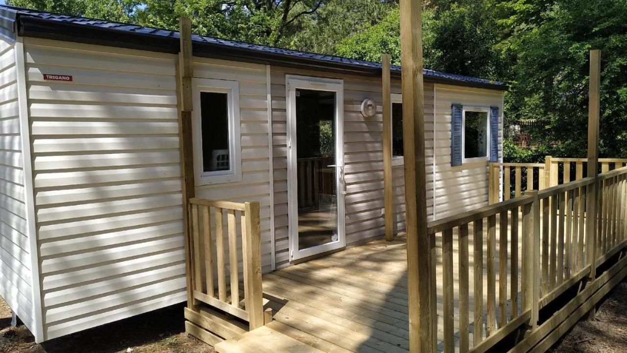 Mobil Home Camiers Luaran gambar